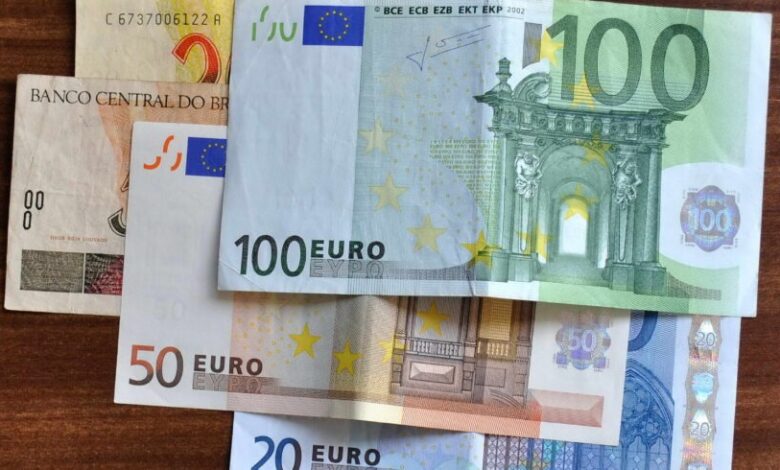 euro banknotes in different denominations 818x490