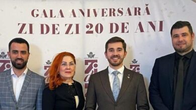 zi-de-zi-20-de-ani-/-dreapta-unita-sustine-presa-libera!