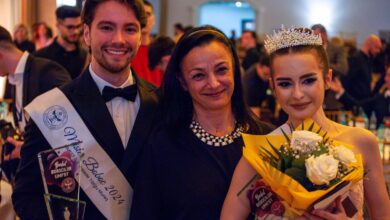 (foto)-balul-bobocilor-umfst-2024:-toti-participantii-au-stralucit-pe-scena