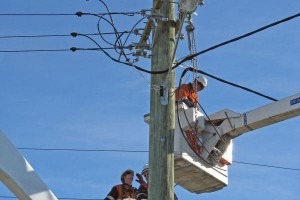 peste-10.000-de-consumatori-din-mai-multe-localitati-ale-judetului-prahova-sunt-nealimentati-cu-electricitate,-la-aceasta-ora,-din-cauza-problemelor-cauzate-de-ploile-abundente