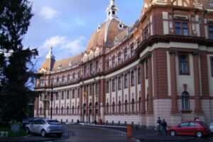 la-cererea-guvernului,-prefecturile-isi-redimensioneaza-schemele-de-personal