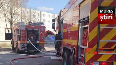 proprietar-ranit-si-19-persoane-evacuate-dupa-un-incendiu-intr-un-apartament-din-tarnaveni!