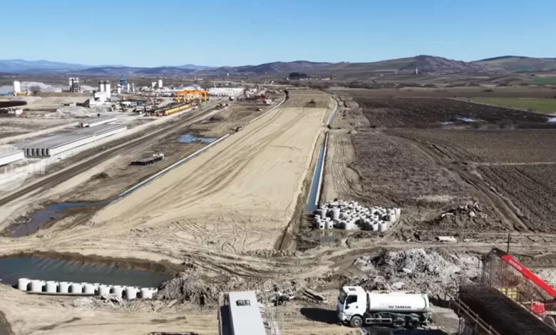 (video)-autostrada-unirii-a8.-cele-mai-noi-imagini-de-pe-lotul-targu-mures-–-miercurea-nirajului