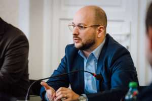 kovacs:-330-de-locatii-cu-jocuri-de-noroc,-810-de-slot-machines,-la-targu-mures;-vor-fi-scoase-in-zona-industrial