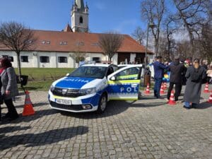 autospeciale,-caini-politisti-si-interventii-sas,-prezentate-in-cetatea-medievala-din-targu-mures