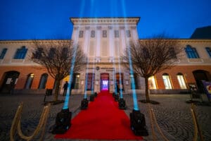 covasna:-ziua-mondiala-a-teatrului,-sarbatorita-prin-intalniri-cu-actori,-spectacole-si-o-expozitie-de-costume