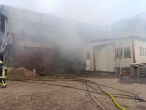 update-incendiu-la-un-atelier-de-prelucrare-a-lemnului,-in-localitatea-harghiteana-vlahita