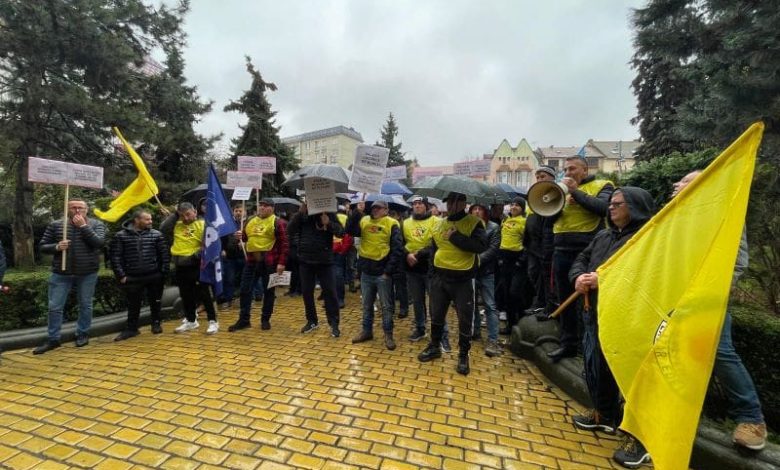 miting-de-protest,-impotriva-inchiderii-combinatului-azomures