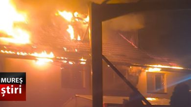 foto.-incendiu-devastator-la-nazna:-acoperis-in-flacari-pe-250-mp!