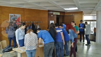 aproape-jumatate-dintre-studentii-din-romania-lucreaza-in-timpul-facultatii