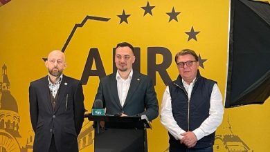 solutiile-aur-pentru-relansarea-combinatului-azomures-prezentate-intr-o-conferinta-organizata-la-targu-mures
