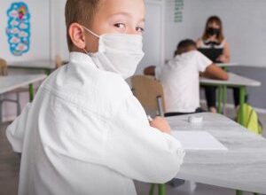 scoala-pentru-liceenii-care-nu-pot-frecventa-cursurile-din-motive-medicale,-lansata-de-umfst