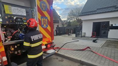 incendiu-la-un-operator-economic-din-reghin