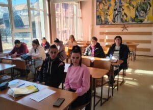 harghita:-peste-200-de-someri-au-urmat-cursuri-de-comunicare-in-limba-romana-in-ultimii-cinci-ani