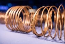 coiful-de-la-cotofenesti-si-cele-doua-bratari-de-aur-au-fost-aduse-in-tara