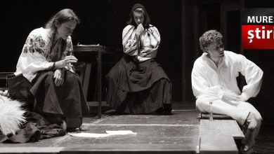 teatrul-national-face-apel-catre-public:-cauta-costume-si-obiecte-vechi-pentru-noul-spectacol-radu-afrim!