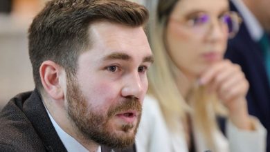 adrian-giurgiu,-deputat-usr-de-mures-despre-”miza-crizei-create-de-psd”