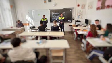 actiuni-pentru-cresterea-sigurantei-scolare-desfasurate-de-politia-mures