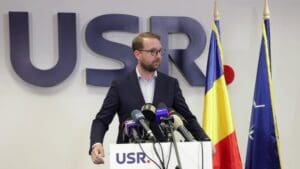 dominic-fritz:-pentru-usr-sunt-trei-variante-–-guvern-minoritar,-anticipate-sau-mergem-in-opozitie