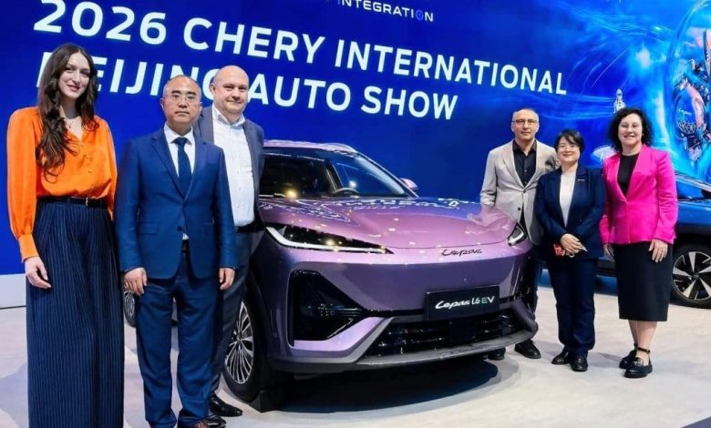 premiera-nationala.-lepas-in-romania,-prin-materom!