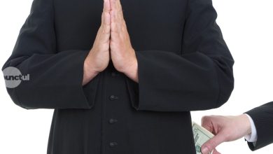 lege-promulgata:-te-poti-alege-cu-dosar-penal-daca-te-dai-preot,-imam-sau-rabin-fara-sa-fii