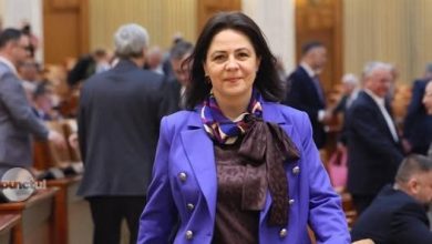 motiunea-de-cenzura-a-fost-adoptata-cu-281-de-voturi!-cel-mai-mare-numar-de-voturi-acordate-vreodata-unei-astfel-de-motiuni