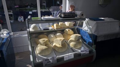 pietele-din-targu-mures,-pline-de-produse-proaspete-de-la-producatori-locali
