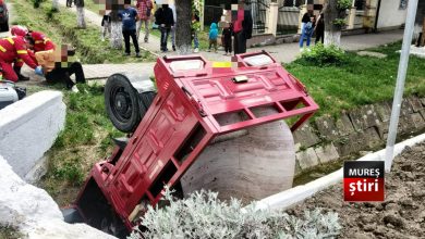 accident-rutier-in-sarmasu-–-persoana-blocata-dupa-rasturnarea-unui-triciclu!
