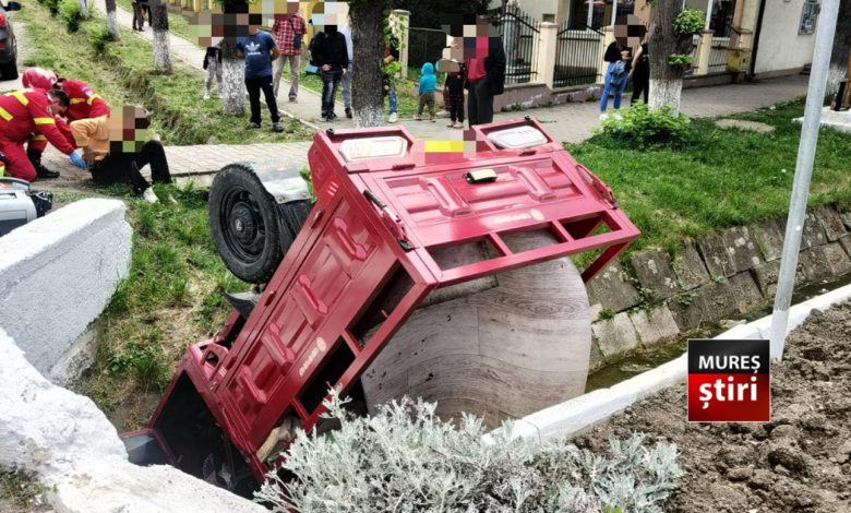 accident-rutier-in-sarmasu-–-persoana-blocata-dupa-rasturnarea-unui-triciclu!
