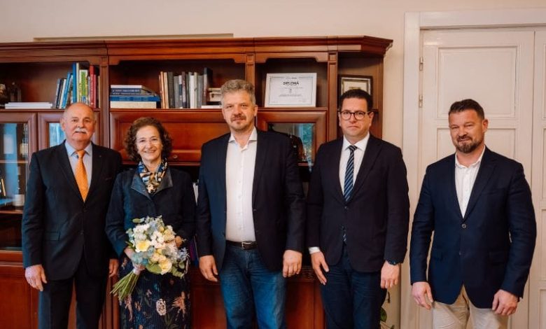 ambasadorul-austriei-in-romania,-vizita-la-primaria-targu-mures
