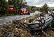 azi-accident-rutier-in-localitatea-mureni.-un-autoturism-s-a-rasturnat-in-sant!