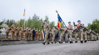 10-mai,-intre-simbol-si-indiferenta:-de-ce-ceremoniile-dedicate-eroilor-nu-mai-emotioneaza-publicul