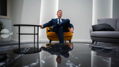 peter-magyar-compara-luxul-puterii-de-la-budapesta-cu-opulenta-lui-ceausescu-si-anunta-imagini-din-„ministerul-de-lux”-al-lui-rogan-si-pinter