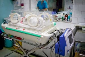organizatia-salvati-copiii-romania-anunta-ca-a-primit-solicitari-de-sprijin-de-la-35-de-maternitati