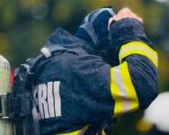 circulatie-ingreunata-la-miercurea-ciuc,-din-cauza-unui-copac-cazut-pe-carosabil