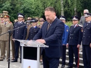 ziua-independentei-de-stat-a-romaniei,-ziua-victorie-natiunilor-unite-si-ziua-europei,-marcate-si-la-targu-mures