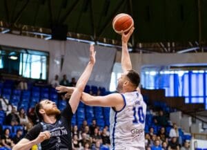 muresenii-castiga-si-al-doilea-meci-cu-csm-tg.jiu