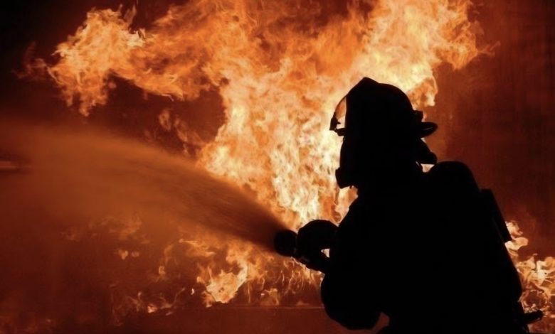 alerta:-incendiu-la-un-atelier-de-gravura-in-lemn-din-targu-mures!