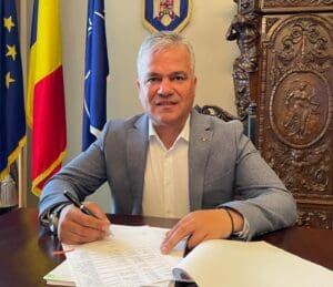 doua-cladiri-de-patrimoniu,-reabilitate-in-brasov