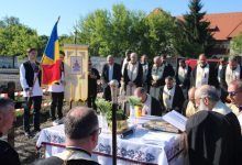fotoreportaj:-piatra-de-temelie-pentru-biserica-”nasterea-maicii-domnului”-din-targu-mures