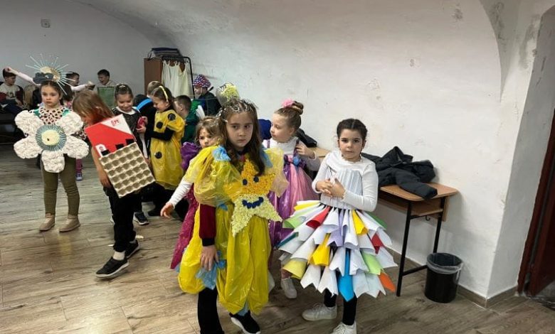 „caravana-reciclarii-creative”-transforma-scoala-gimnaziala-„alexandru-ceusianu”-reghin