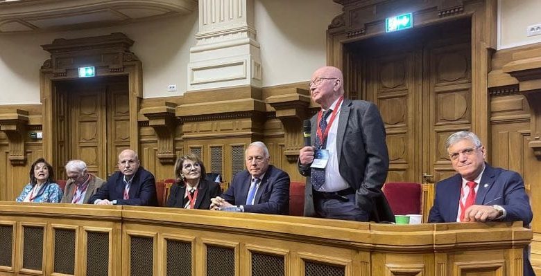 borbely-laszlo,-speaker-la-congresul-national-de-medicina-interna