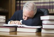 care-educatie?-profesorii-pierd-timp-cu-hartii-in-loc-sa-lucreze-cu-elevii