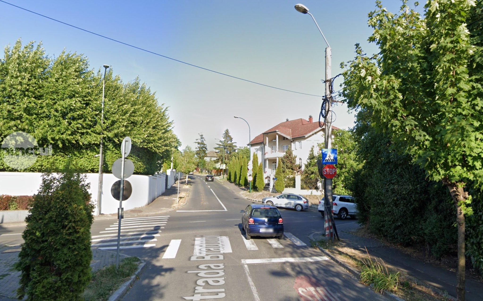 intersectia-blestemata-de-la-str.-papiului-cu-coborarea-de-pe-platoul-cornesti-–-fara-solutii