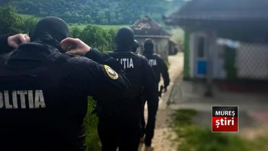 avertisment-grav-/-alerta-in-mures:-zone-sub-asediu-politienesc-dupa-macelul-din-chendu!-desfasurare-masiva-de-forte:-mascati,-controale-la-sange-si-amenzi-record-de-sute-de-mii-de-lei!
