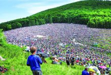 aproximativ-300.000-de-persoane,-inclusiv-presedintele-ungariei,-sulyok-tamas,-asteptate-la-pelerinajul-de-la-sumuleu-ciuc
