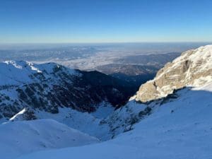 salvamont-brasov:-evitati-deplasarile-pe-vaile-nordice-din-muntii-fagaras,-din-cauza-viiturilor