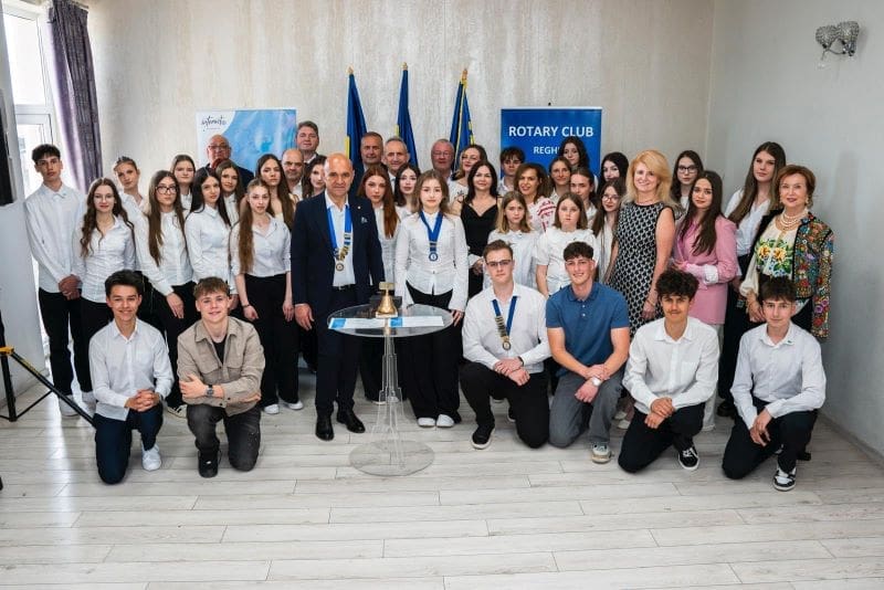 foto:-clubul-interact-reghin,-la-inceput-de-drum