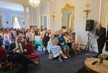 leonard-azamfirei:-„romania-are-nevoie-de-diaspora-medicala”-–-apel-pentru-reconectarea-medicilor-romani-din-marea-britanie-cu-sistemul-medical-din-tara