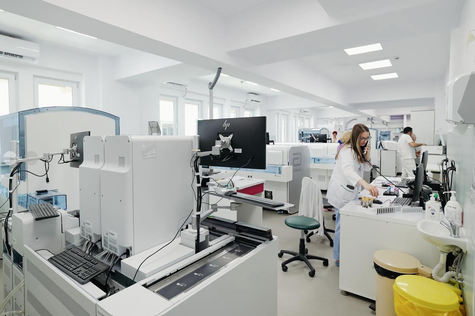 spitalul-judetean-de-urgenta-targu-mures-are-unul-dintre-cele-mai-moderne-laboratoare-medicale-din-romania